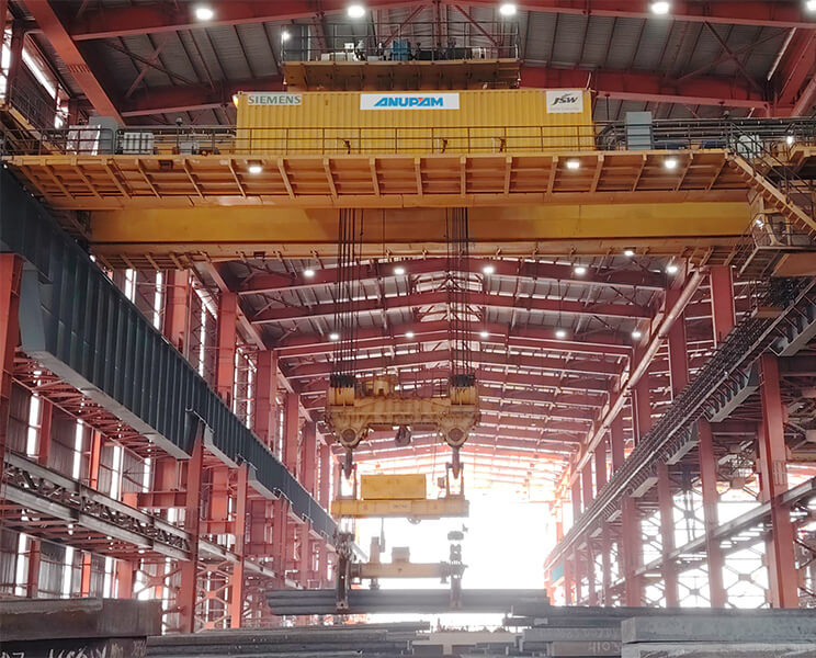 Semi-finished product cranes Image